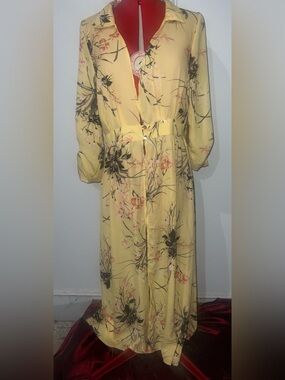 NWT Haute Project Party Over Dress  Floral Yellow kimino Duster size  Large